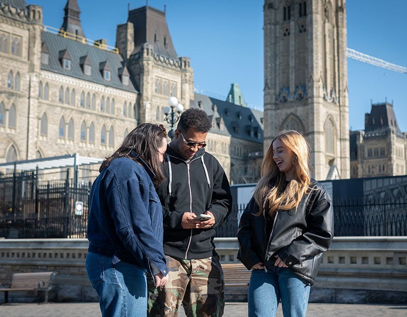 PAPM-Landing-Parliament2